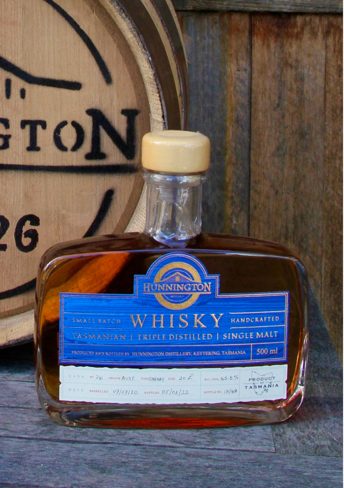 Hunnington Triple Distilled Single Malt Whisky - Cask HD026 (Apera (sherry) cask)